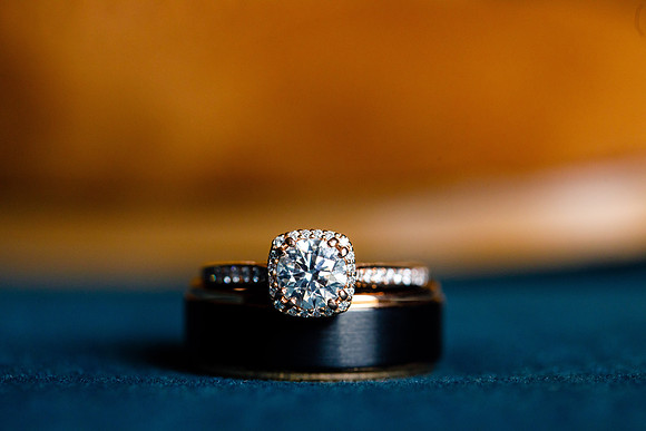 Jon_Shannon_Wdg-Detail-11