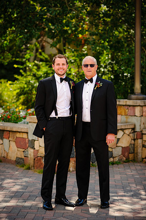 Mike_Valentina_Wdg-Group-91