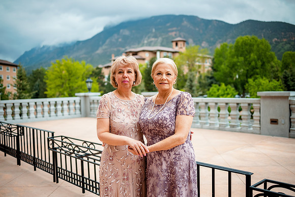 Arthur_Katie_Wdg-Group-20