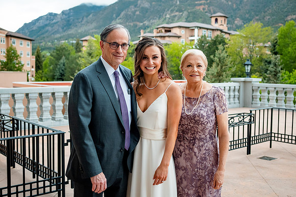 Arthur_Katie_Wdg-Group-36