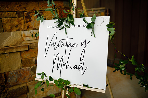Mike_Valentina_Detail-27