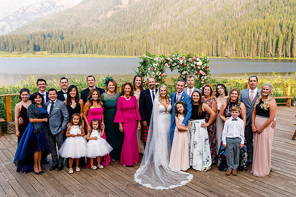 Russell_Caroline_Wdg-Group-109