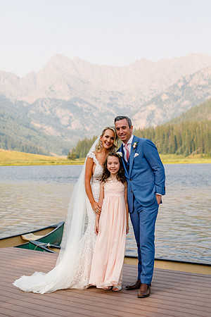 Russell_Caroline_Wdg-Group-82