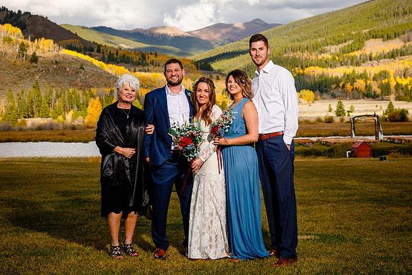 Jon_Shannon_Wdg-Group-44