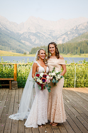 Russell_Caroline_Wdg-Group-63