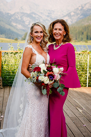Russell_Caroline_Wdg-Group-58