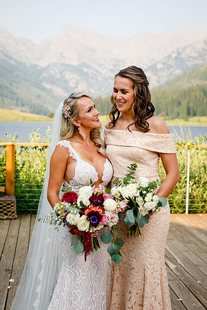 Russell_Caroline_Wdg-Group-66