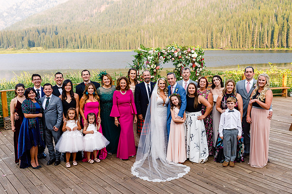 Russell_Caroline_Wdg-Group-110
