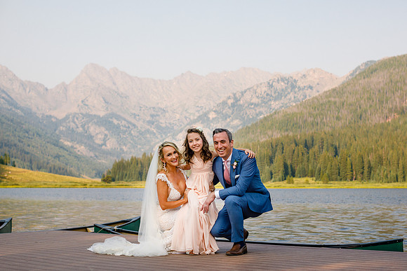 Russell_Caroline_Wdg-Group-86