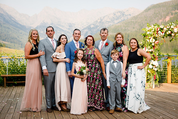 Russell_Caroline_Wdg-Group-75