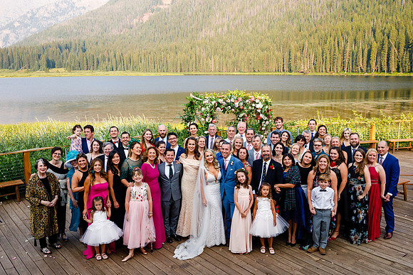 Russell_Caroline_Wdg-Group-106