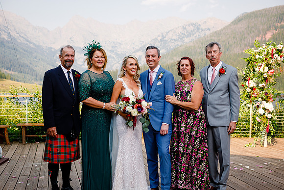 Russell_Caroline_Wdg-Group-32