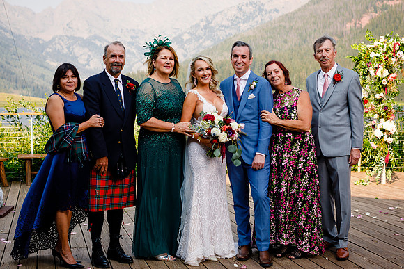 Russell_Caroline_Wdg-Group-35