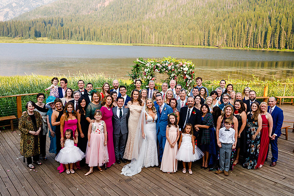 Russell_Caroline_Wdg-Group-105