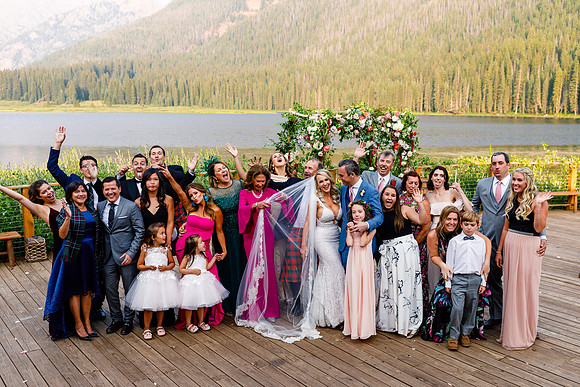 Russell_Caroline_Wdg-Group-117