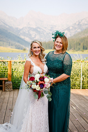 Russell_Caroline_Wdg-Group-48