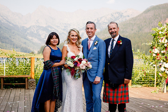 Russell_Caroline_Wdg-Group-28