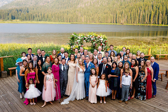 Russell_Caroline_Wdg-Group-102