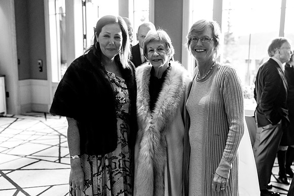 Hardy_Cindy-Wdg-Group-71