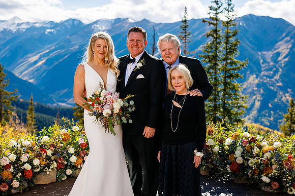 Hardy_Cindy-Wdg-Group-68