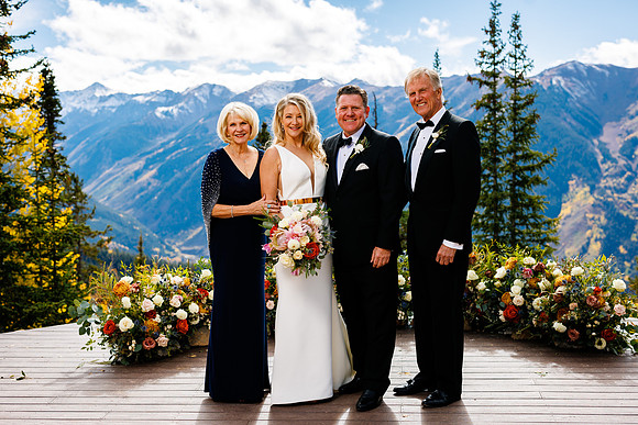 Hardy_Cindy-Wdg-Group-9