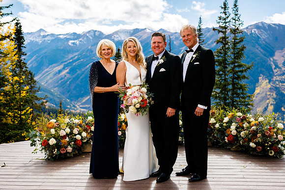 Hardy_Cindy-Wdg-Group-7