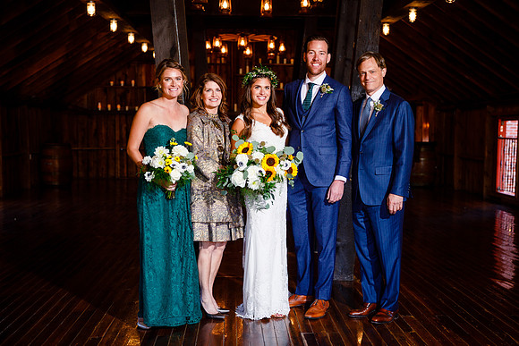 Kellen_Nicole_Wdg-Group-123