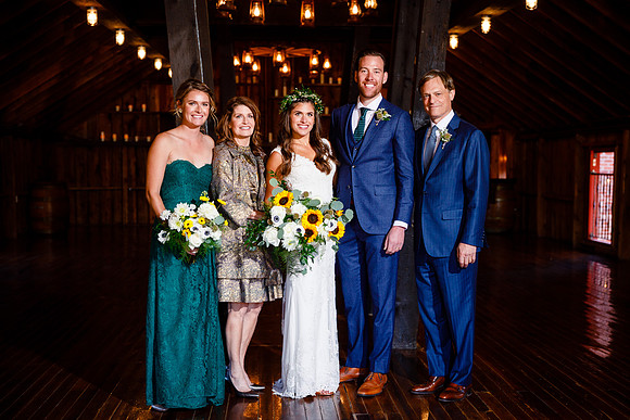 Kellen_Nicole_Wdg-Group-124