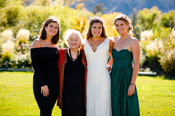 Kellen_Nicole_Wdg-Group-51