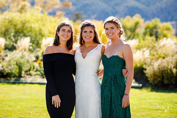 Kellen_Nicole_Wdg-Group-55