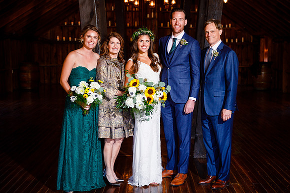 Kellen_Nicole_Wdg-Group-121
