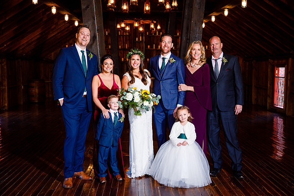 Kellen_Nicole_Wdg-Group-145