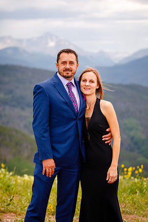 Zach_Suzanne_Wdg_Group-46