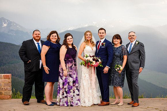 Zach_Suzanne_Wdg_Group-52