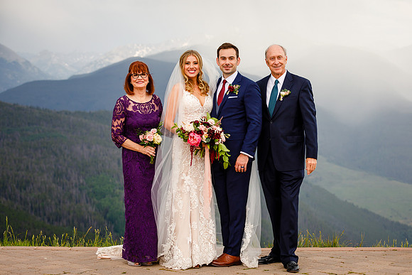 Zach_Suzanne_Wdg_Group-68