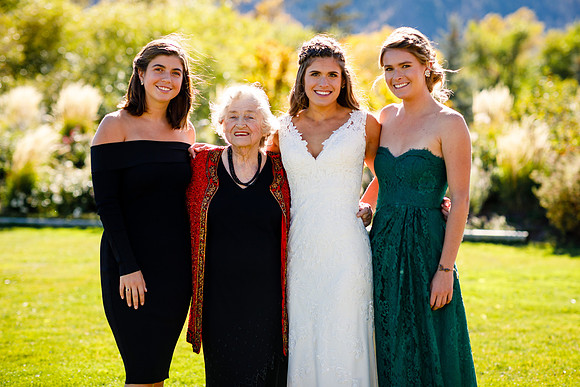 Kellen_Nicole_Wdg-Group-53