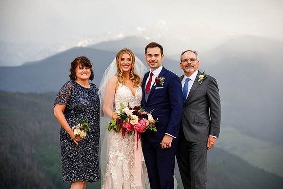 Zach_Suzanne_Wdg_Group-62