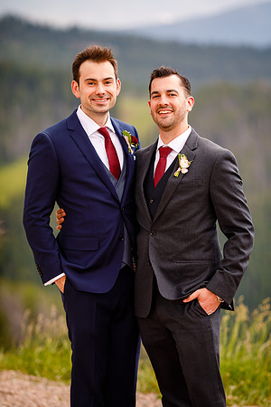 Zach_Suzanne_Wdg_Group-26