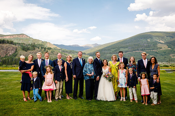 Mike_Abby_Wdg-Group-158