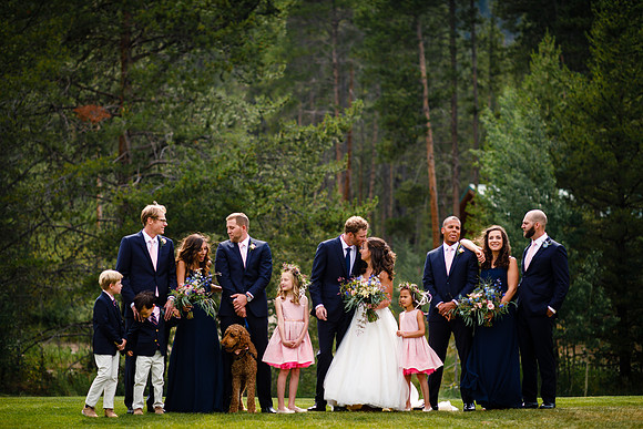 Mike_Abby_Wdg-Group-28