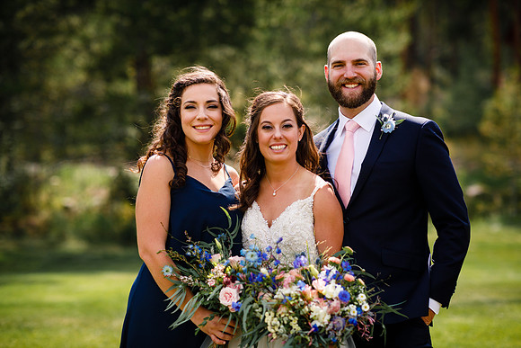 Mike_Abby_Wdg-Group-119