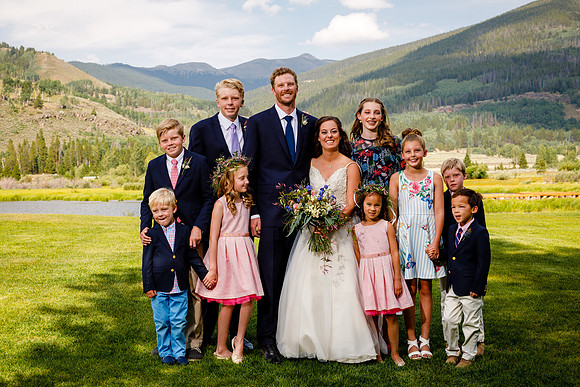 Mike_Abby_Wdg-Group-167