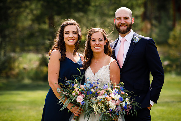 Mike_Abby_Wdg-Group-120