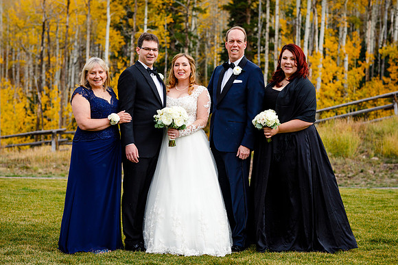 Jake_Ava_Wdg-Group-98