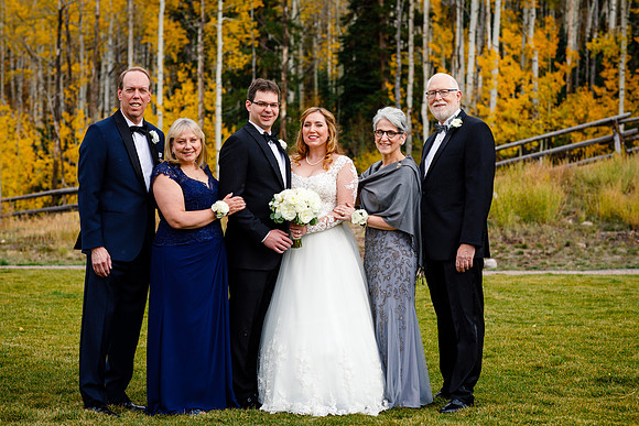 Jake_Ava_Wdg-Group-59