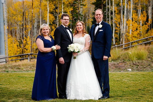 Jake_Ava_Wdg-Group-92