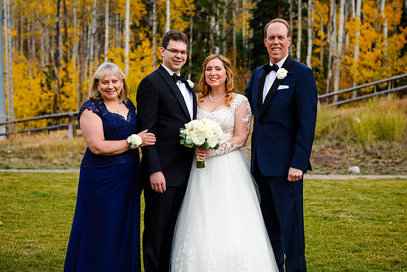 Jake_Ava_Wdg-Group-66