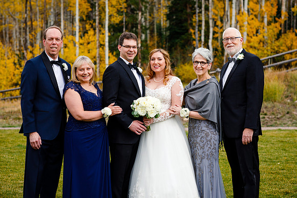 Jake_Ava_Wdg-Group-48
