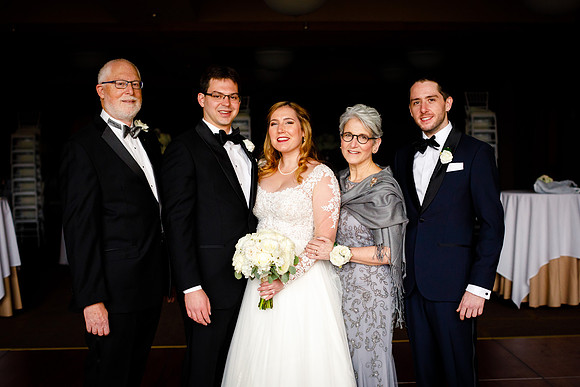 Jake_Ava_Wdg-Group-124