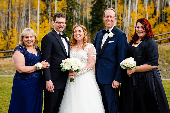Jake_Ava_Wdg-Group-115